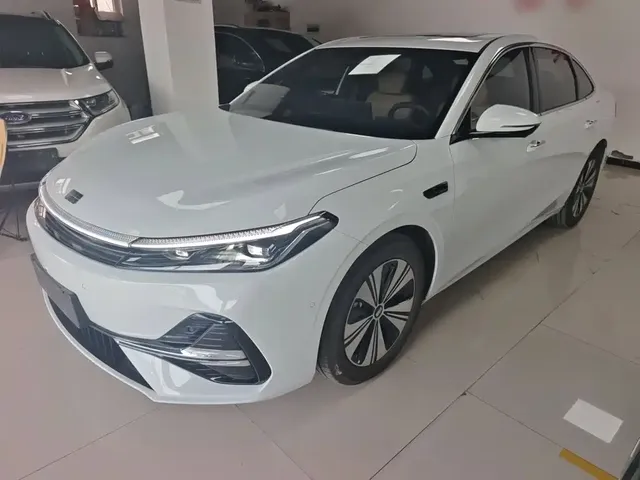 Geely Galaxy A7 2025 EM-i 150km Explorer+ Edition