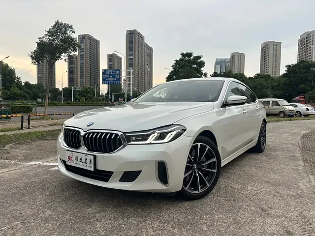 BMW 6 Series GT 2022 Model 630i Luxury Design Package