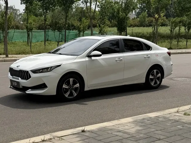 Kia K3 2019 1.5L CVT Smart Connect Edition