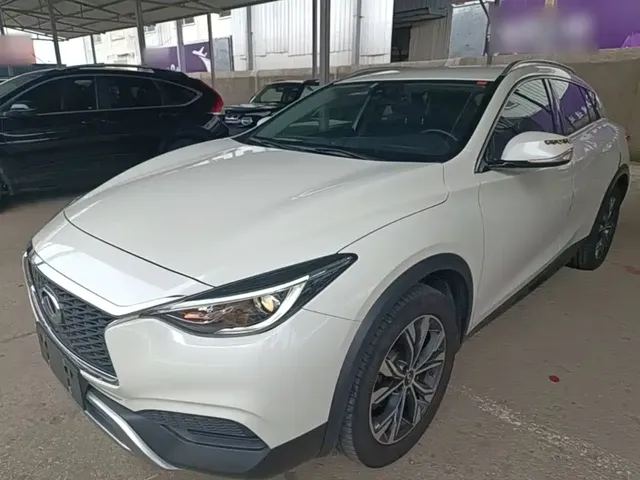 Infiniti QX30 2018 1.6T 2WD Fashion Edition