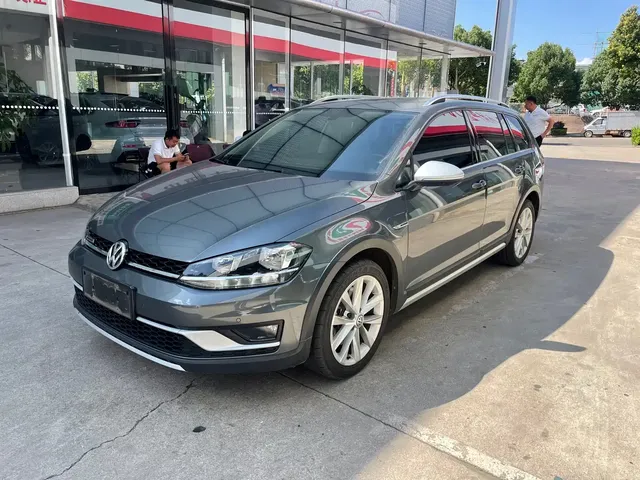 Volkswagen Golf (Import) 2019 1.8TSI Wagon
