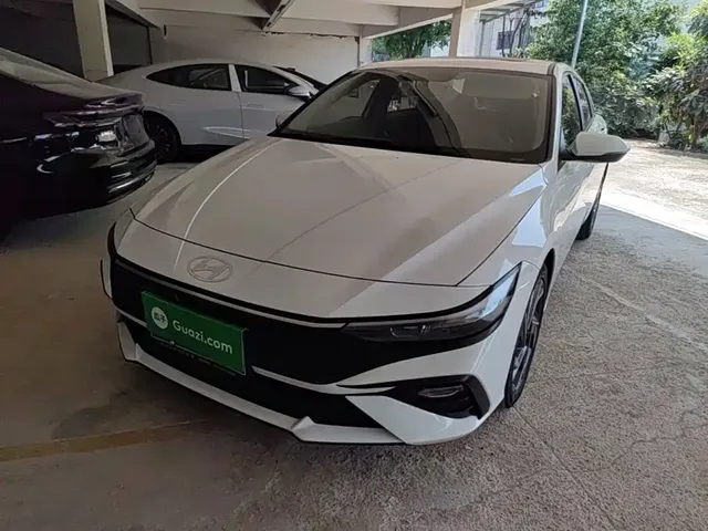 Hyundai Elantra 2023 1.5L CVT GLX Elite Edition
