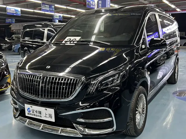 Mercedes-Benz Vito 2023 2.0T Business 7-Seater