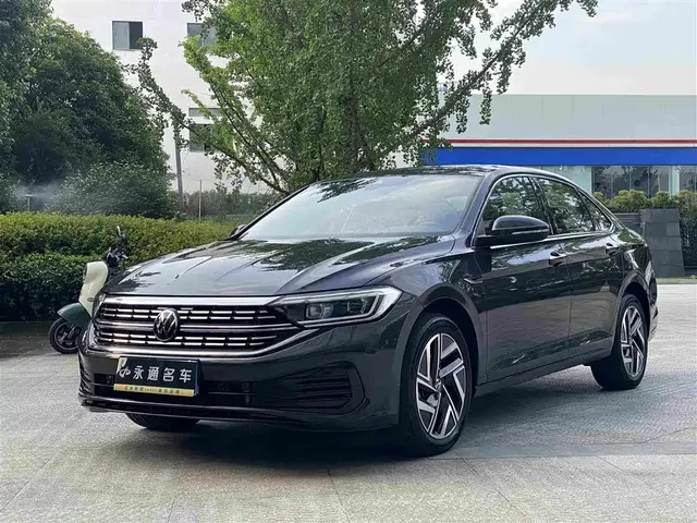 Volkswagen Sagitar 2024 300TSI DSG Surpass Edition