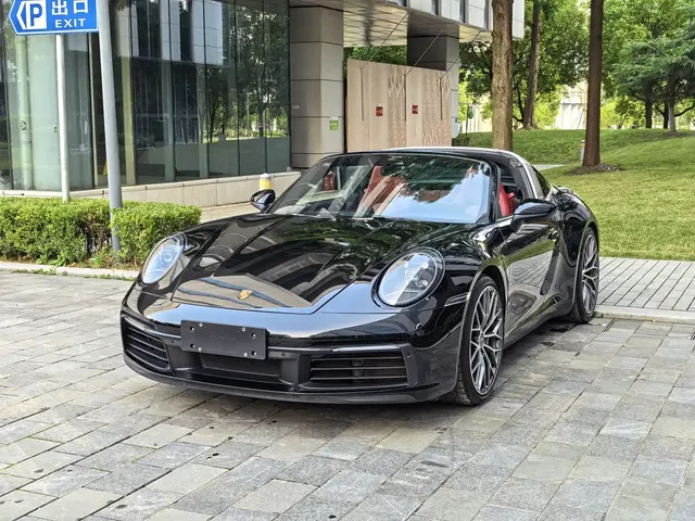 Porsche 911 2022 Targa 4 3.0T