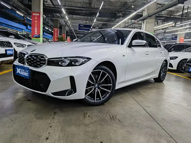 BMW 3 Series 2023 325Li M Sport Black Night Package