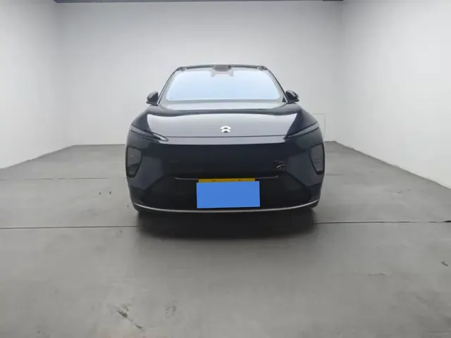 NIO ES8 2023 75kWh