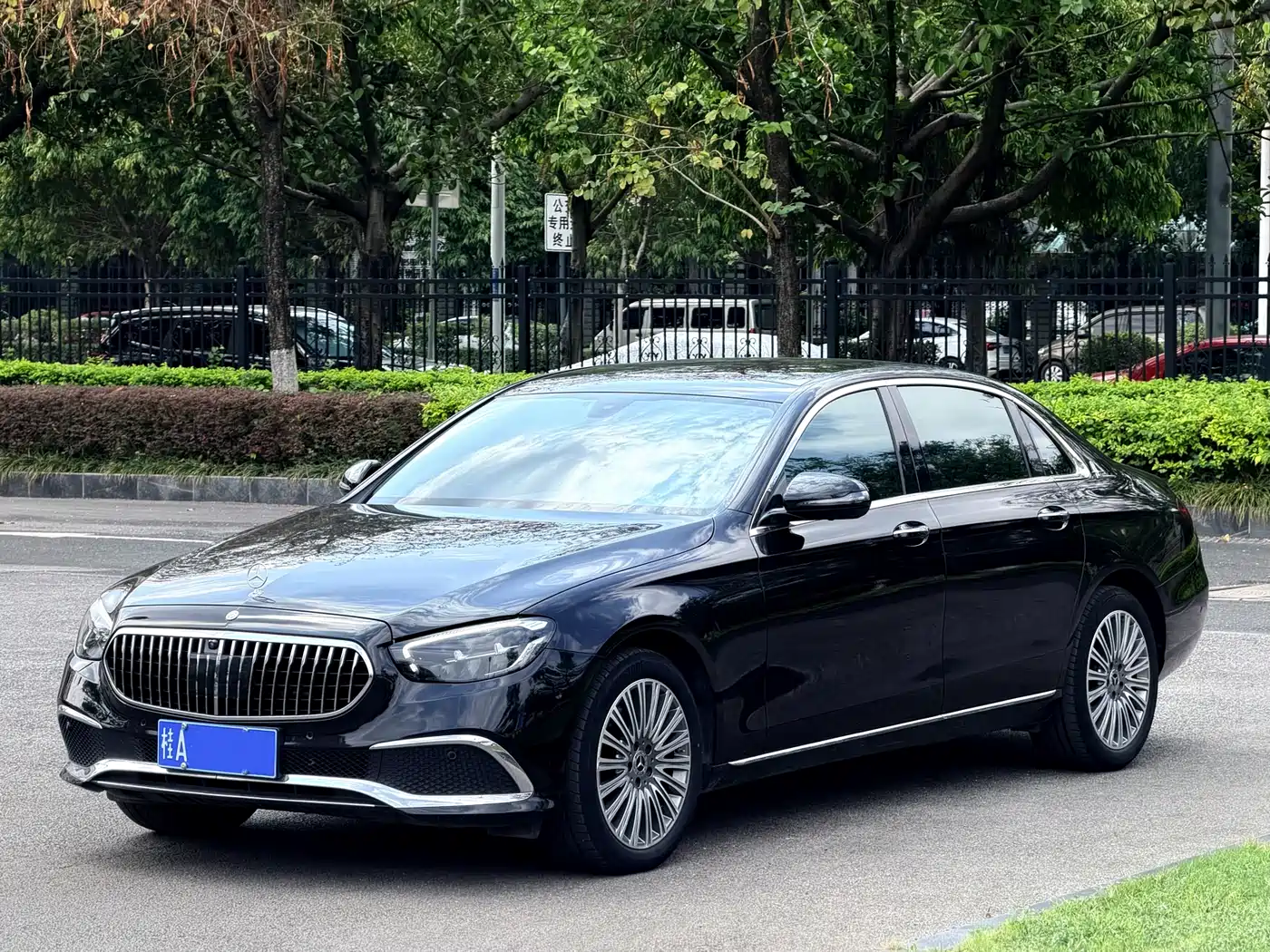 Mercedes-Benz E-Class 2023 E 300 L Luxury