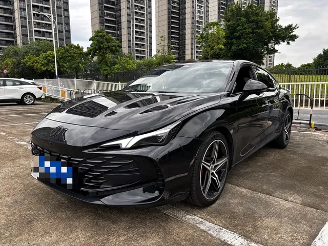 MG 7 2025 2.0T Trophy+ Super Smart Driving Edition