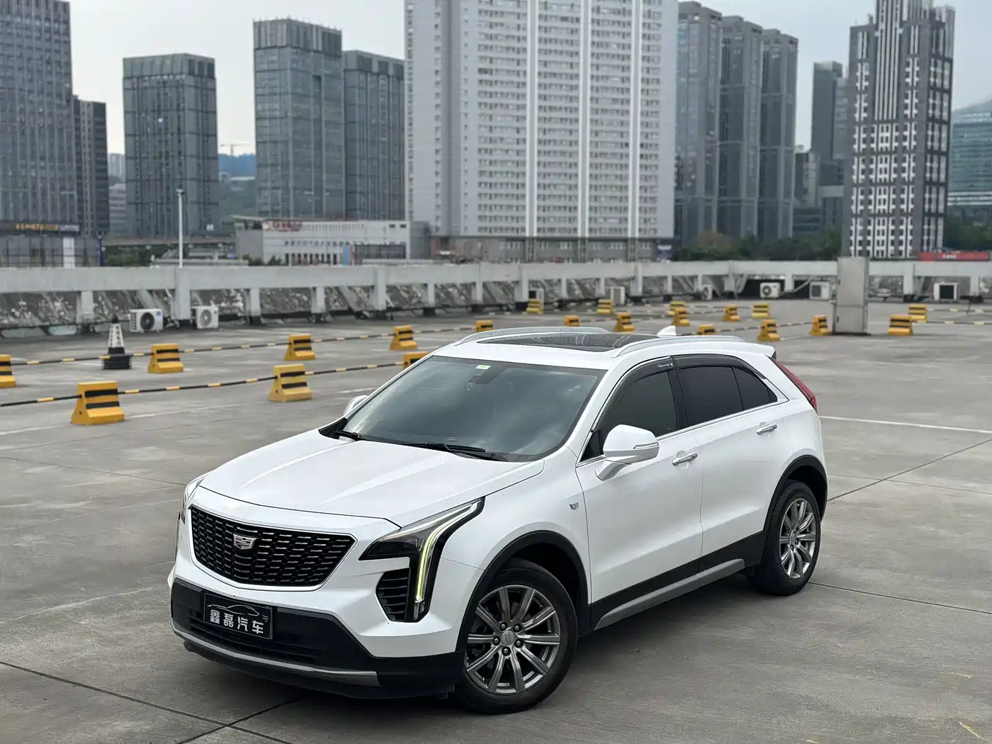 Cadillac XT4 2020 Facelift 28T 2WD Tech
