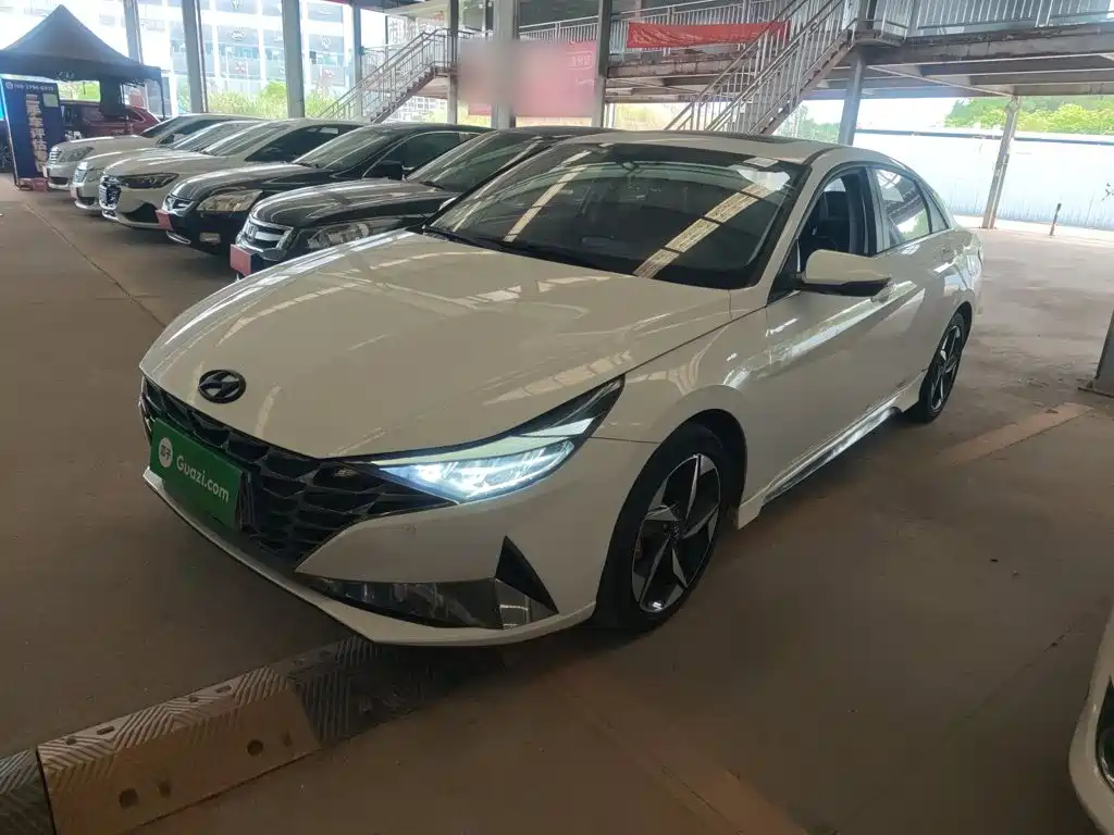 Hyundai Elantra 2021 1.5L CVT GLX Elite Edition