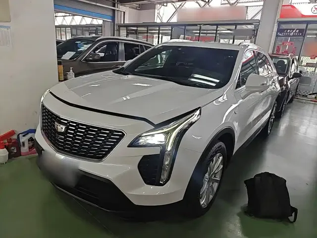 Cadillac XT4 2020 Facelift 28T 2WD Tech