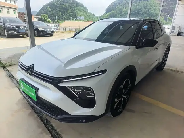 Citroën Versailles C5 X 2021 1.6T Momentum Extraordinary