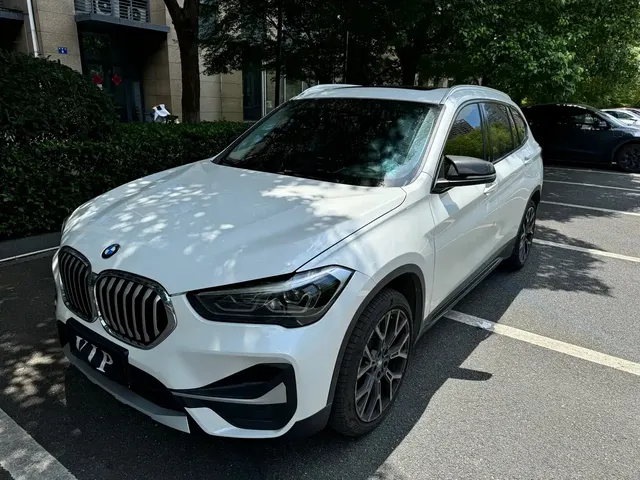 BMW X1 2022 xDrive25Li Premium