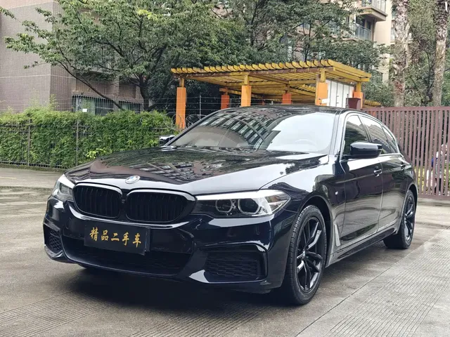 BMW 5 Series 2020 525Li M Sport Package
