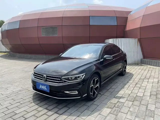 Volkswagen Magotan 2023 2 Million Units Commemorative Edition 280TSI DSG Comfort