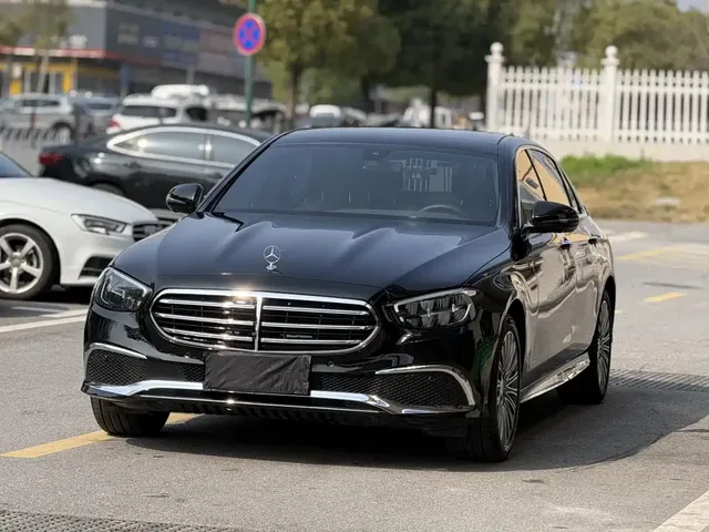 Mercedes-Benz E-Class 2023 E 300 L Luxury
