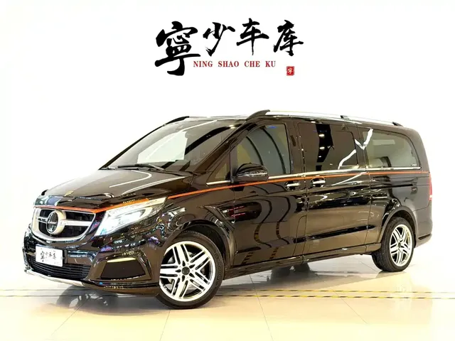 Mercedes-Benz V-Class 2018 V 260 L Premium Long Wheelbase Edition China VI