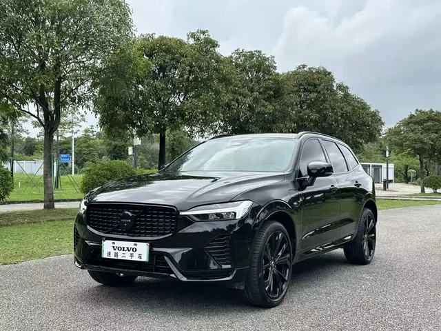 Volvo XC60 Plug-in Hybrid 2025 Plug-in Hybrid Long Range AWD Zhiyuan Polar Night Black Edition