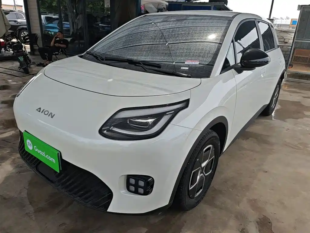 Aion UT 2025 Model 330 Starlight Edition