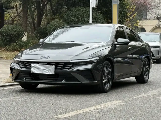 Hyundai Elantra 2023 240TGDi DCT N Line LUX Premium
