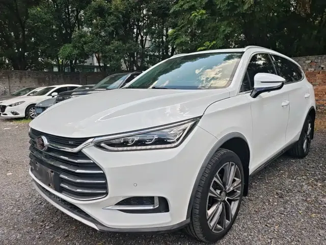 BYD Tang 2018 2.0T Automatic Smart Connection Noble Edition 7-Seater China V