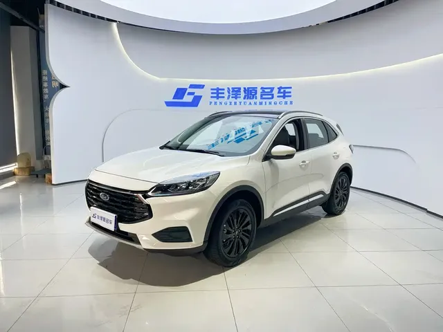 Ford Escape 2024 Model EcoBoost 245 2WD Premium Edition