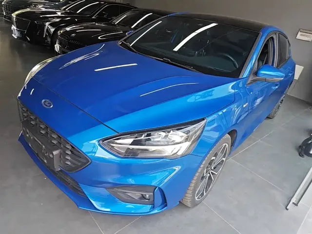 Ford Focus 2020 Hatchback EcoBoost 180 Automatic ST Line