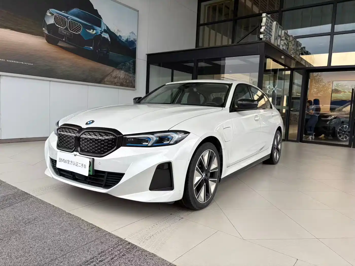 BMW i3 2024 eDrive 40 L Shadow Night Package