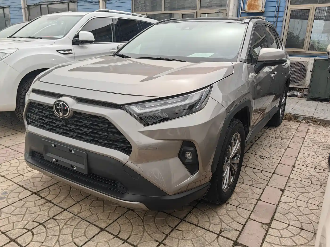 Toyota RAV4 Rongfang 2024 2.0L CVT FWD Style Plus Edition