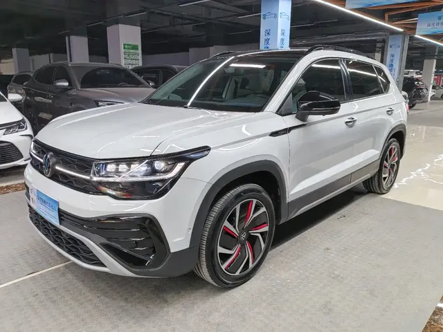 Volkswagen Tharu 2024 300TSI 2WD Moon Premium Edition