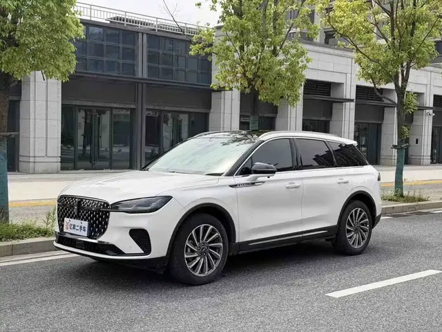 Lincoln Adventurer 2024 2.0T FWD Exclusive Edition