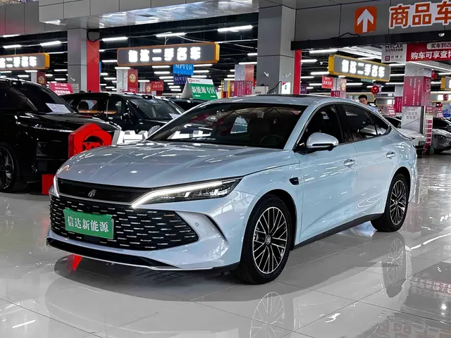BYD Qin L 2025 DM-i Smart Drive Edition 120KM Excellence Type