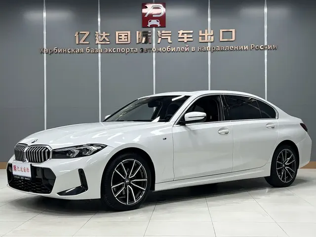 BMW 3 Series 2022 320i Sport Package
