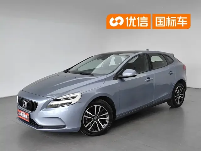 Volvo V40 2019 T3 Momentum