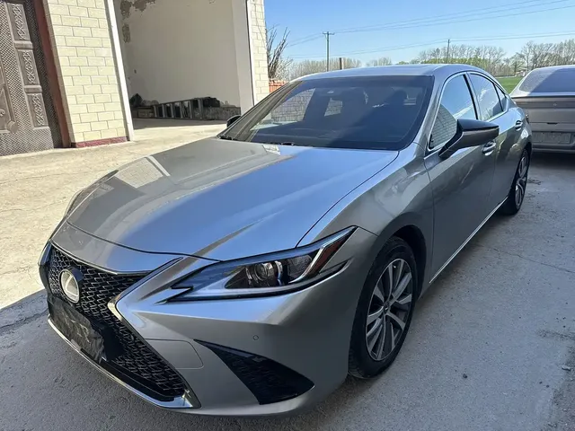 Lexus ES 2020 200 Excellence