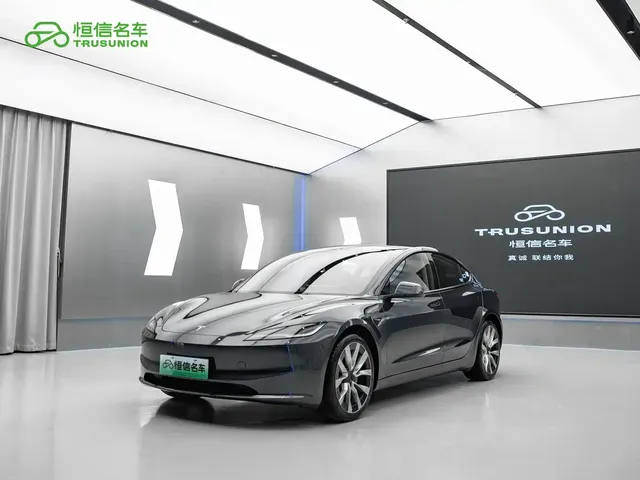 Tesla Model 3 2023 Rear-Wheel Drive