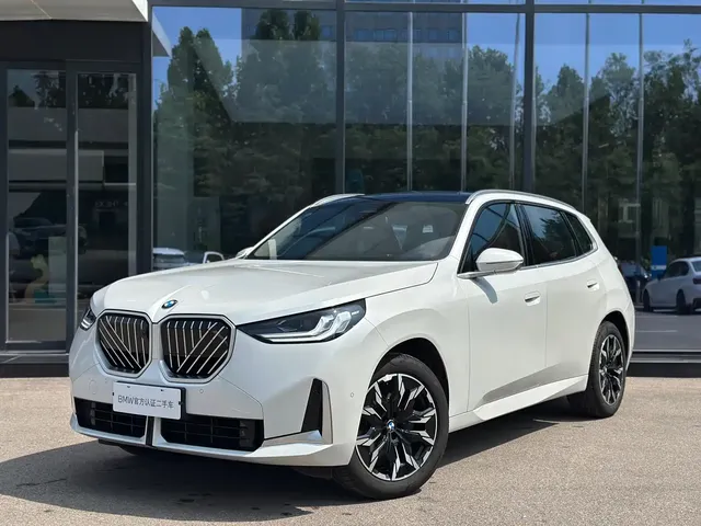 BMW X3 2025 xDrive25L Luxury Package