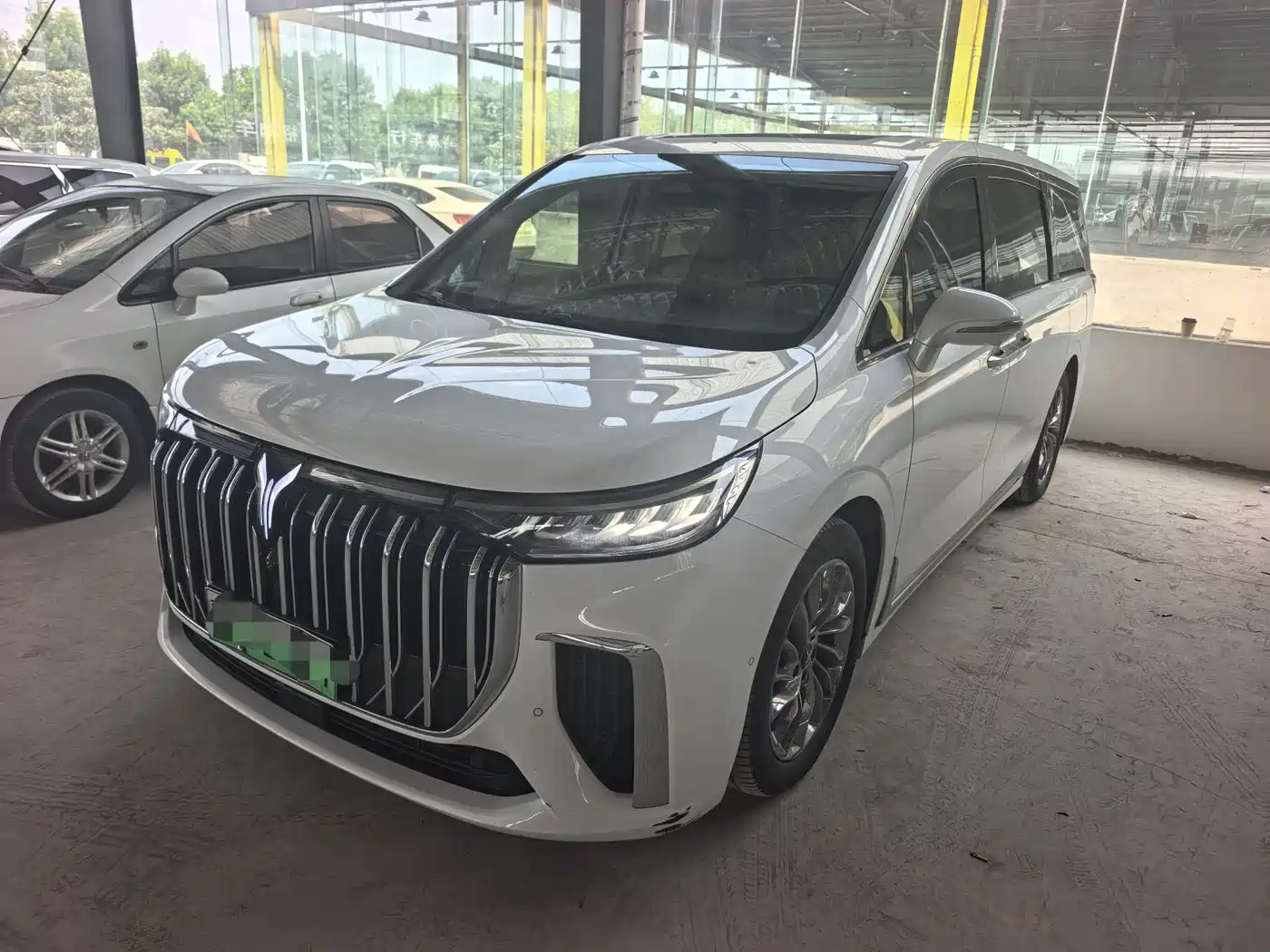 Voyah Auto Voyah Dreamer 2024 PHEV Extended Range Flagship Edition
