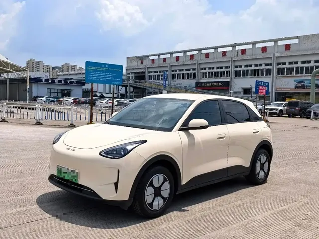 Geely Galaxy Starry Wish 2025 310km Youth Edition