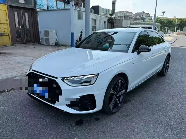 Audi A4L 2024 40 TFSI Luxury Dynamic