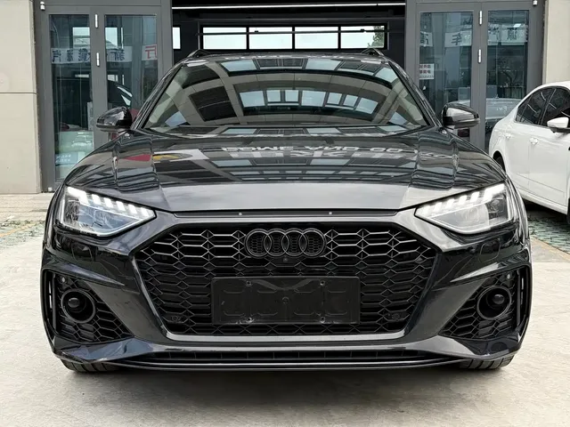 Audi A4 (Import) 2021 allroad quattro Explorer