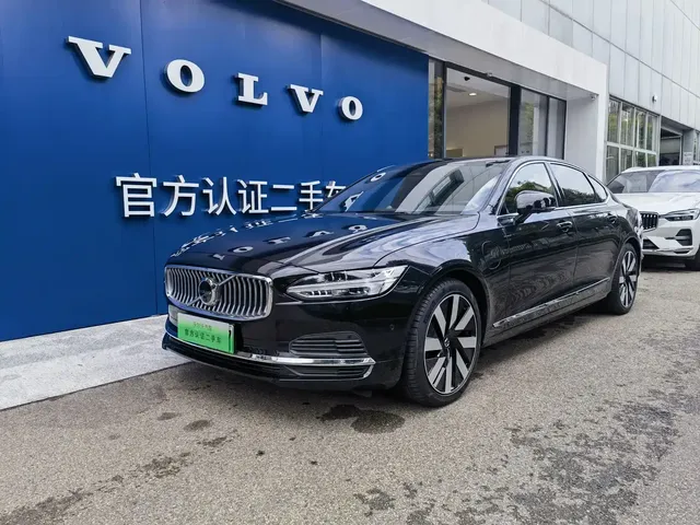 Volvo S90 Plug-in Hybrid 2024 PHEV AWD Long Range Excellence Luxury Edition
