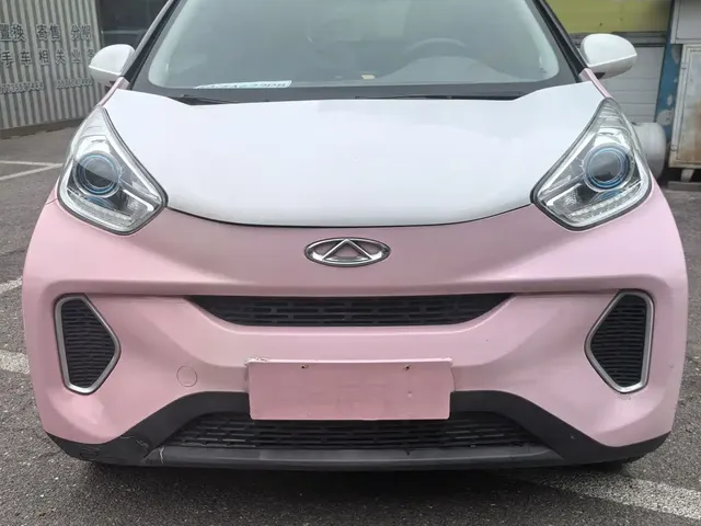 QQ New Energy Little Ant 2018 400 4-Seater Premium Smart Edition