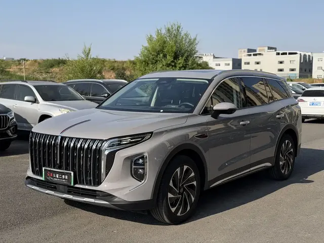 Hongqi HS7 PHEV 2024 2.0T PHEV AWD Flagship 6-Seater