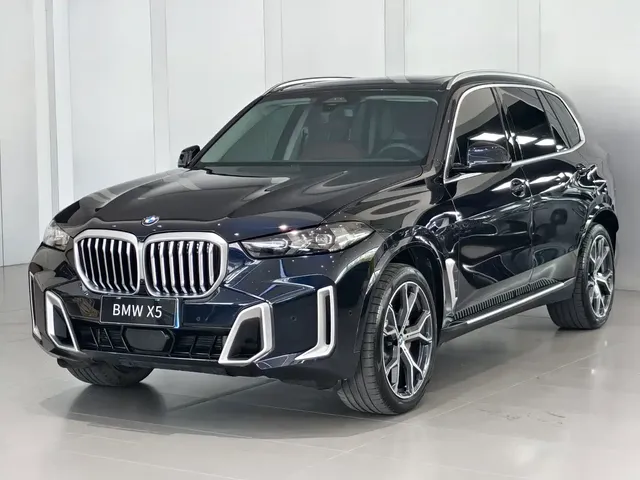 BMW X5 2023 xDrive 30Li Premium M Sport Package