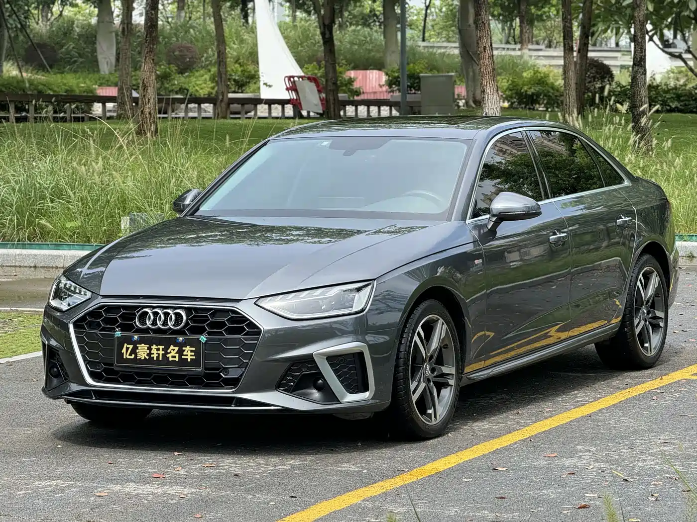Audi A4L 2020 40 TFSI Fashion Dynamic Edition