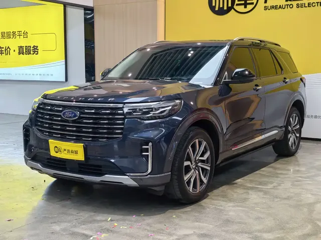 Ford Explorer 2023 EcoBoost 285 AWD Titanium Edition 7-Seater