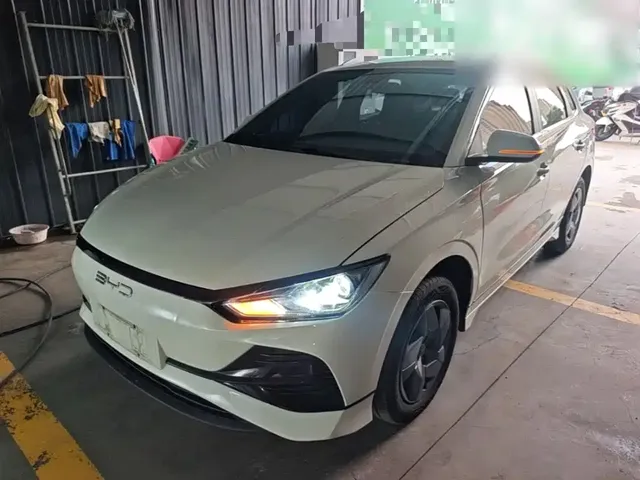BYD e2 2023 Comfort Model