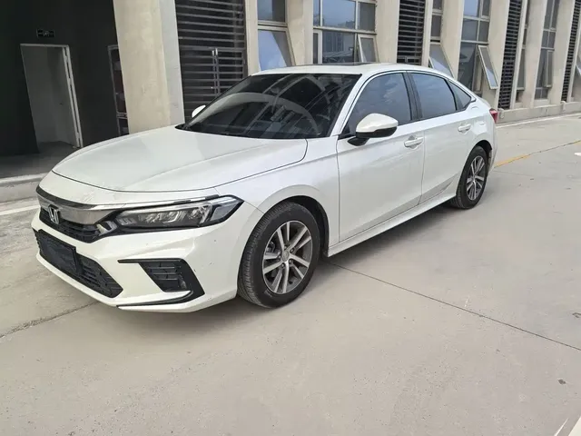 Honda Civic 2023 240TURBO CVT Dynamic Edition